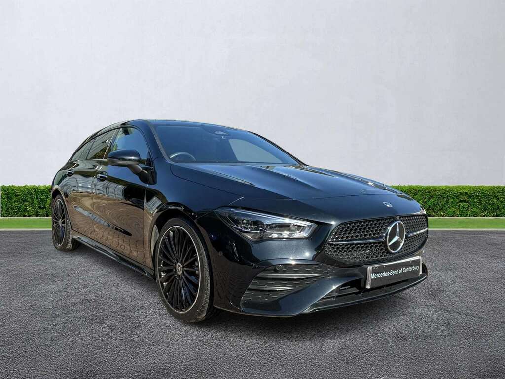 Mercedes-Benz CLA Class Cla 180 Amg Line Premium Plus Tip Black