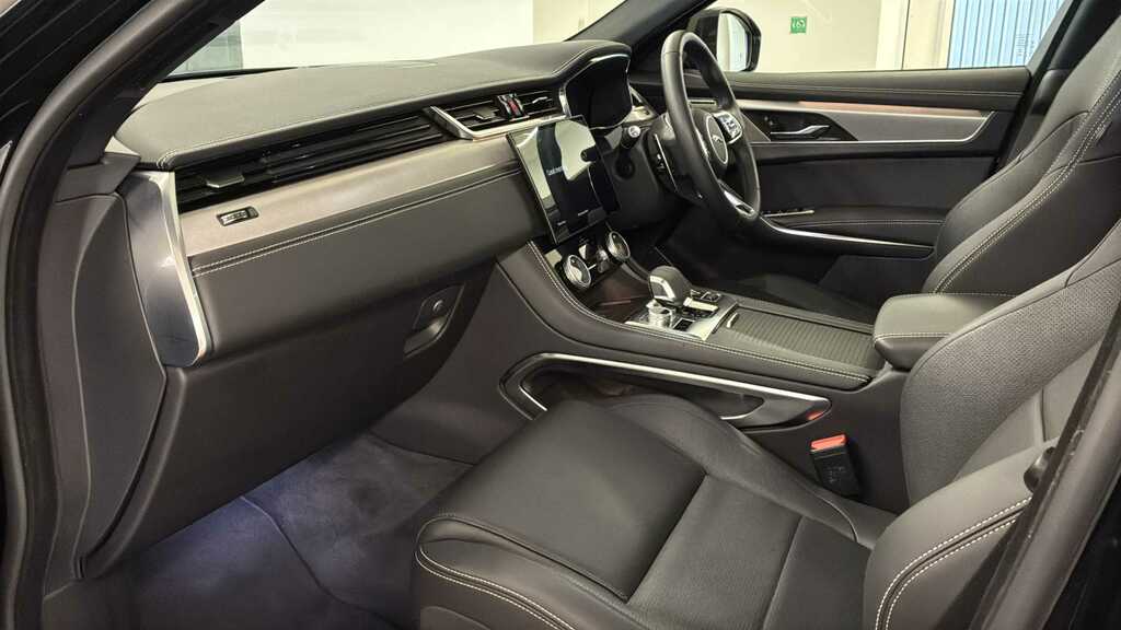 Jaguar F-Pace 2.0 D200 R-dynamic Se Black Awd LO73AHX Black #3