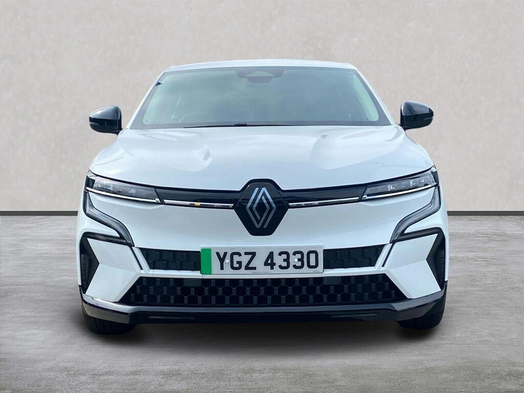 Renault Megane E-Tech 60Kwh Equilibre Hatchback Optim White #5