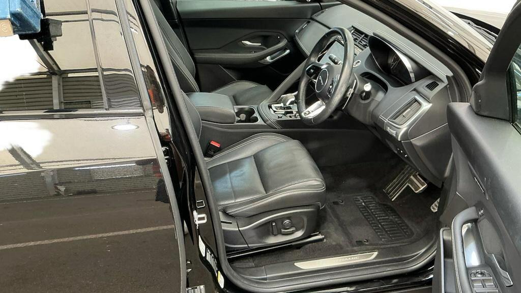 Jaguar E-Pace 1.5 P300e R-dynamic Black EY22WEJ Black #3