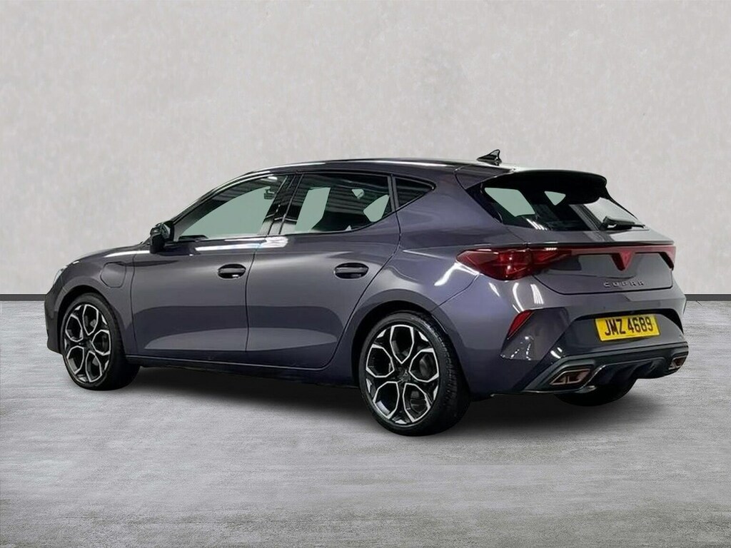 Cupra Leon 1.5 Ehybrid 204 V2 Dsg JMZ4689 Purple #2