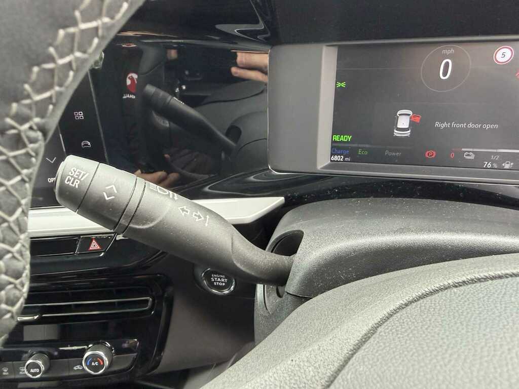 Vauxhall Mokka-e Ultimate Green #27