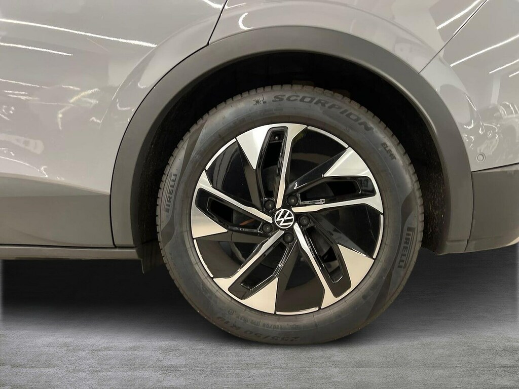 Volkswagen ID.4 Pro 77Kwh Match Suv 286 Ps Grey #6