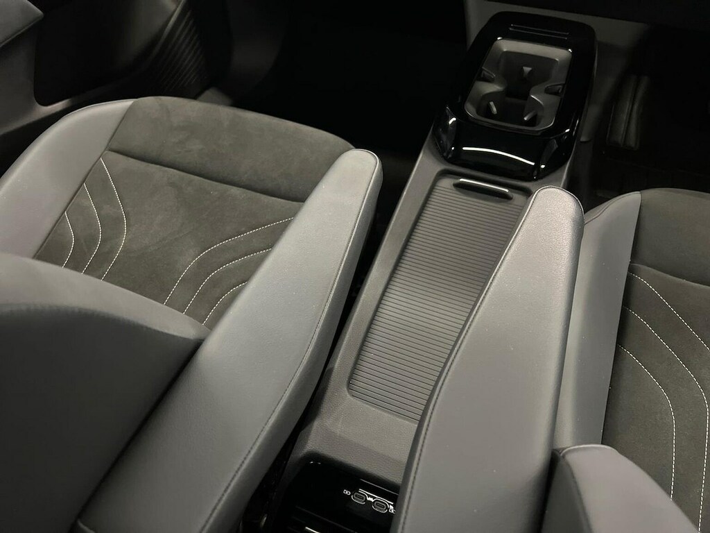 Volkswagen ID.4 210Kw Match Pro 77Kwh Black #13