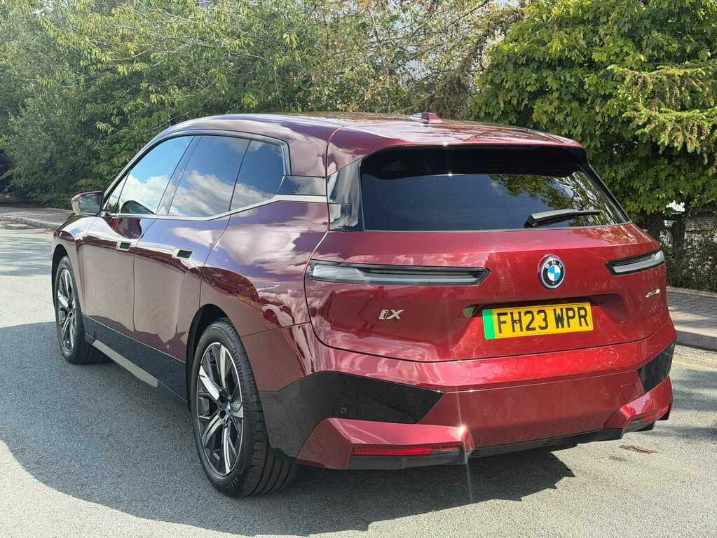BMW iX 240Kw Xdrive40 M Sport 76.6Kwh Red #5