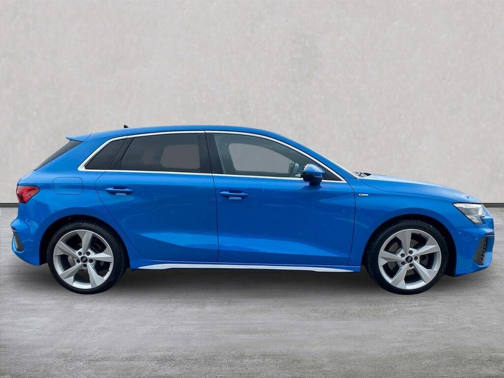 Audi A3 30 Tfsi 116 S Line SO70OGX Blue #3