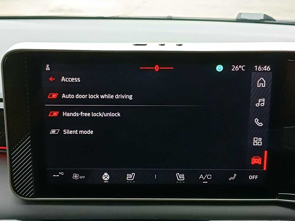 Renault 5 E-Tech 110Kw Iconic Five Comfort Range 52Kwh Red #37