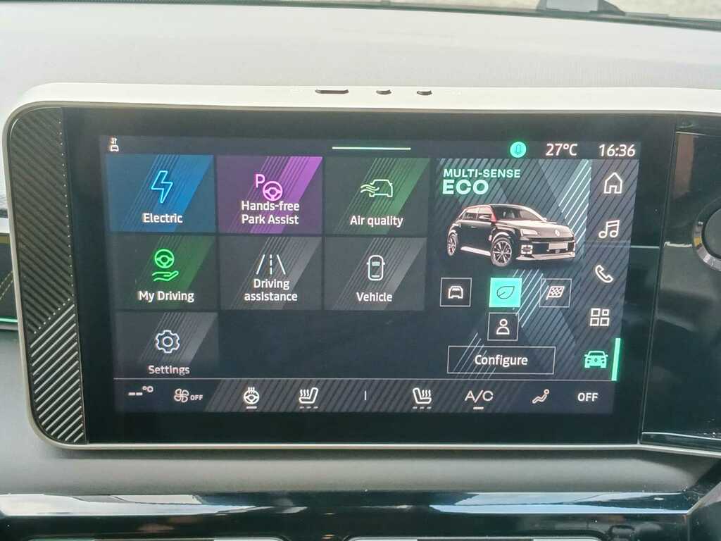 Renault 5 E-Tech 110Kw Iconic Five Comfort Range 52Kwh Red #10