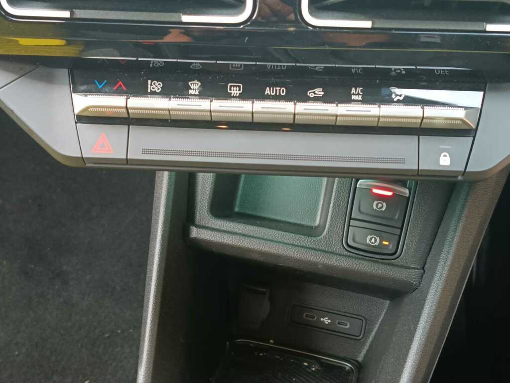 Renault 5 E-Tech 110Kw Iconic Five Comfort Range 52Kwh Red #11
