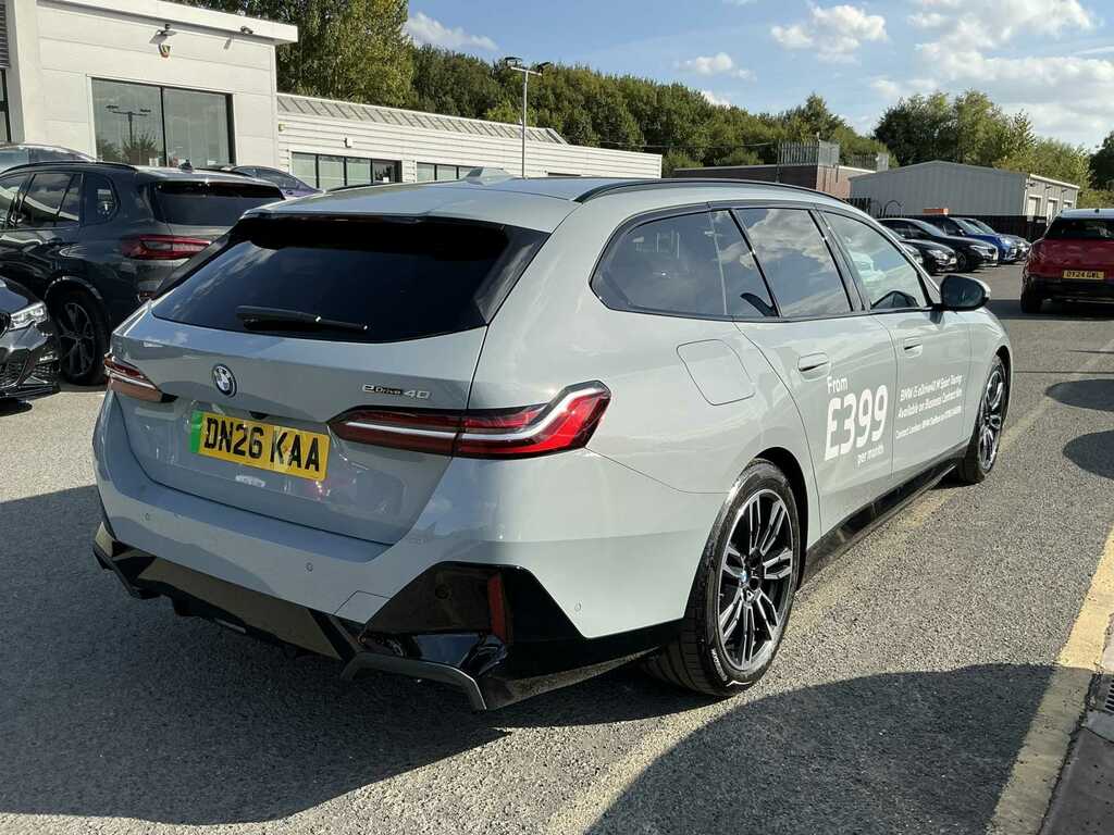 BMW i5 Saloon Grey #16