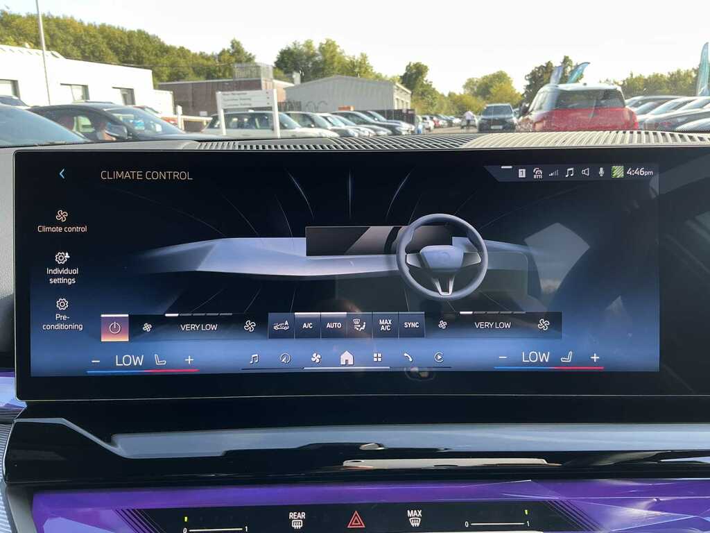 BMW i5 Saloon Grey #11