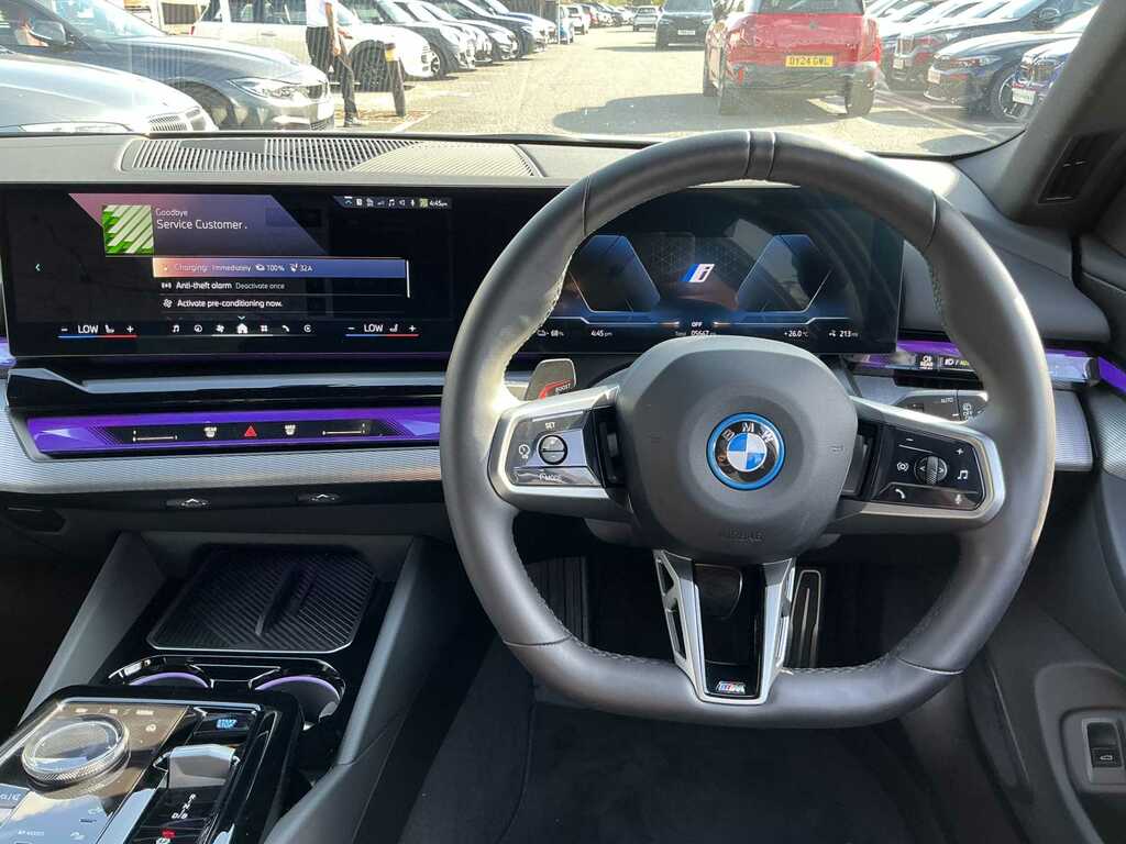 BMW i5 Saloon Grey #7