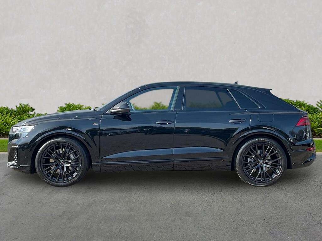 Audi Q8 Black Edition Blue #19