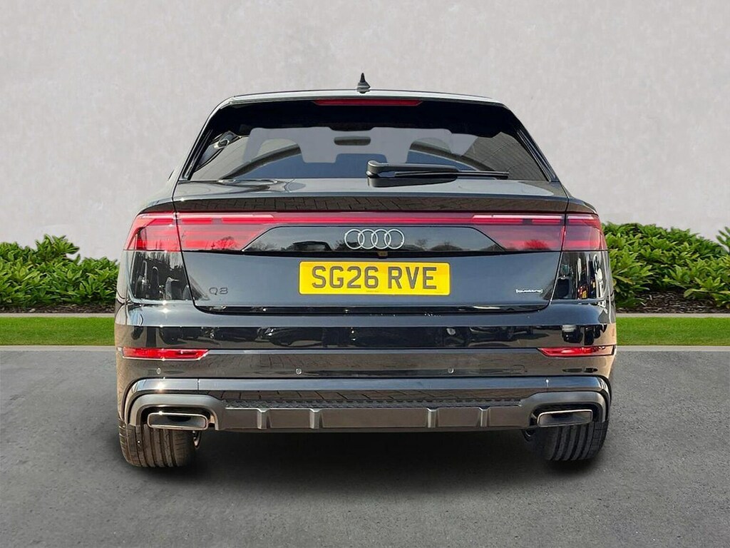 Audi Q8 3.0 Tfsi E Quattro 394 Black Edition Tiptronic Black #4