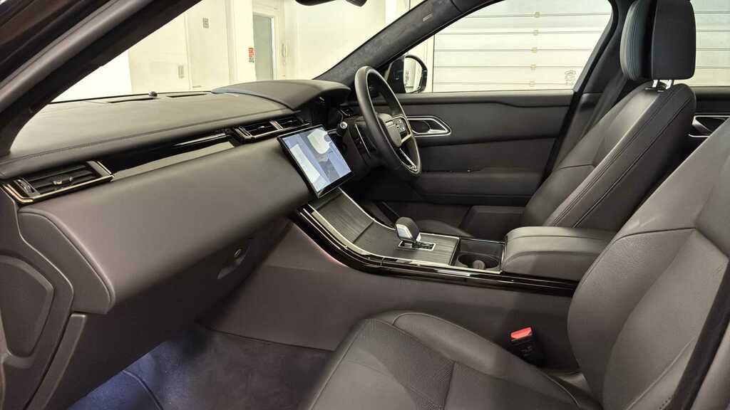 Land Rover Range Rover Velar 2.0 D200 Mhev Revised Black #3