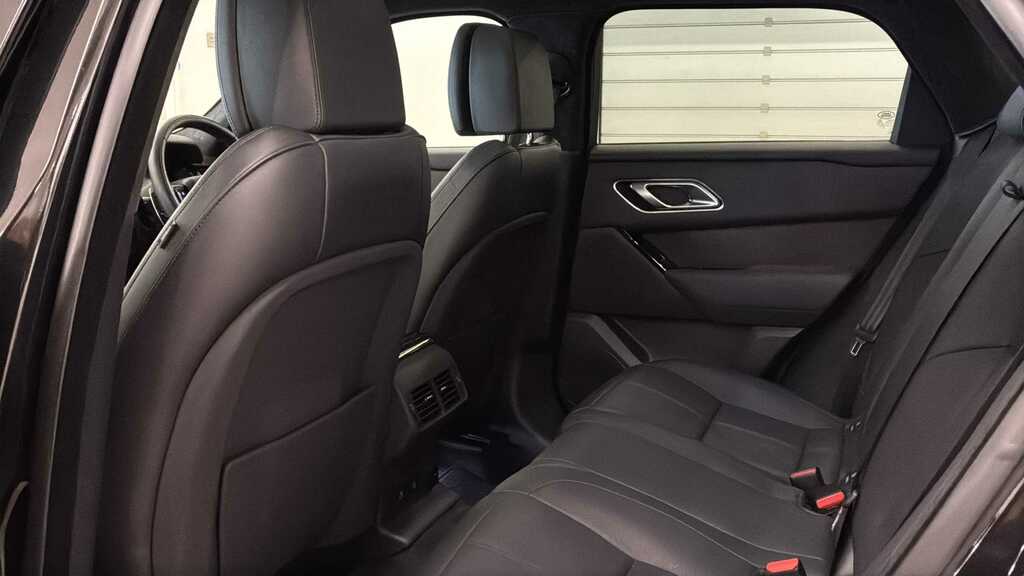 Land Rover Range Rover Velar 2.0 D200 Mhev Revised Black #4