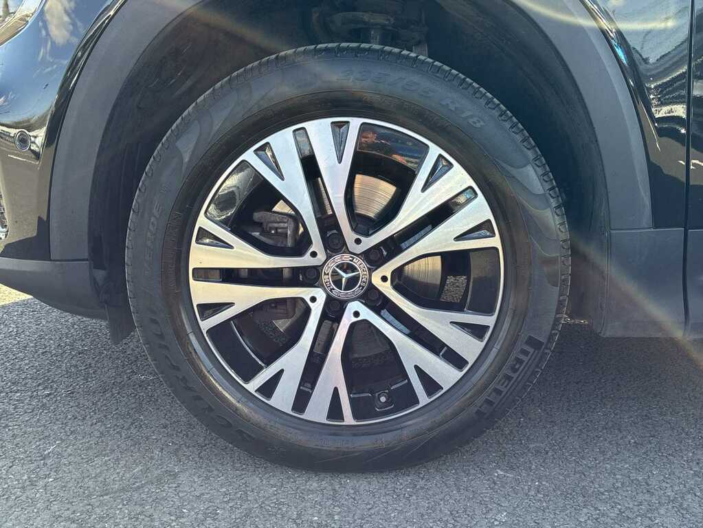 Mercedes-Benz GLB Class Glb 200 Sport Executive 7G-tronic Black #6