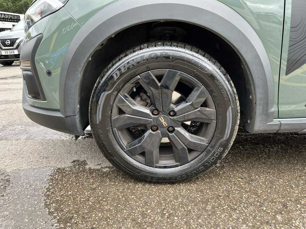 Dacia Sandero Stepway 1.0 Tce Extreme Cvt PY73DWG Green #6