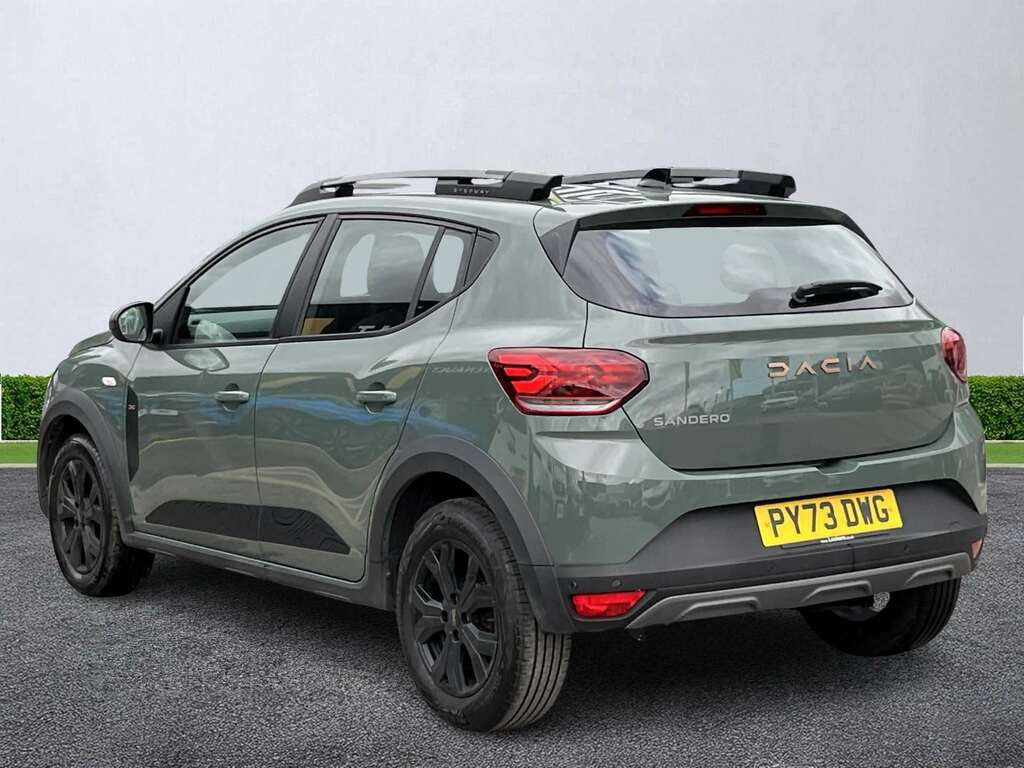 Dacia Sandero Stepway 1.0 Tce Extreme Cvt PY73DWG Green #2
