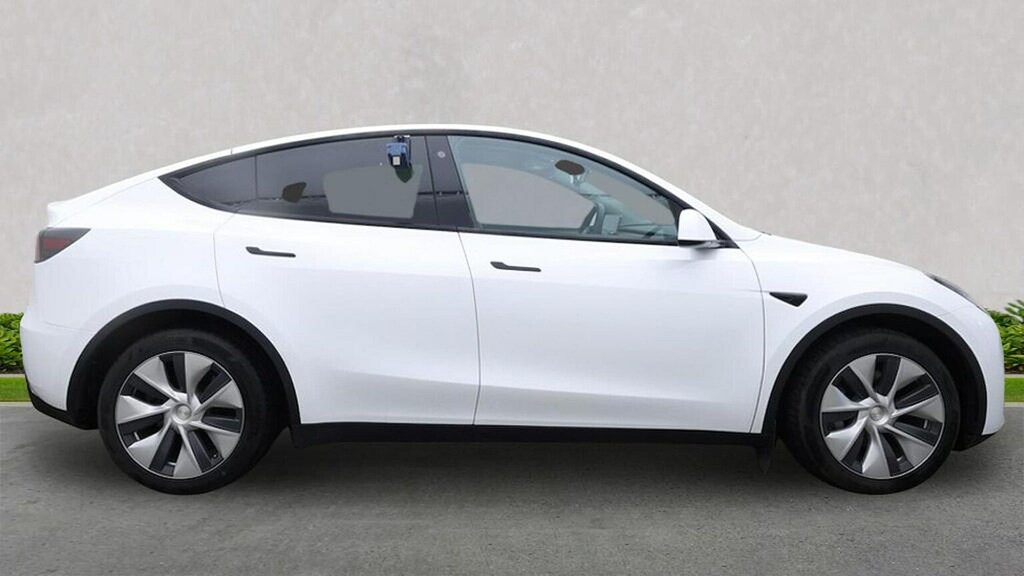 Tesla Model Y Dual Motor Long Range Suv 4Wde AF23WOJ White #3
