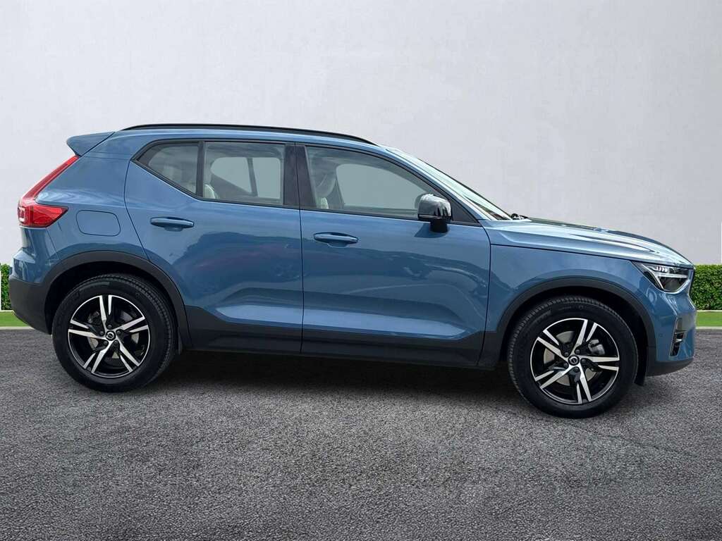 Volvo XC40 2.0 B4p Plus Dark Awd Blue #3