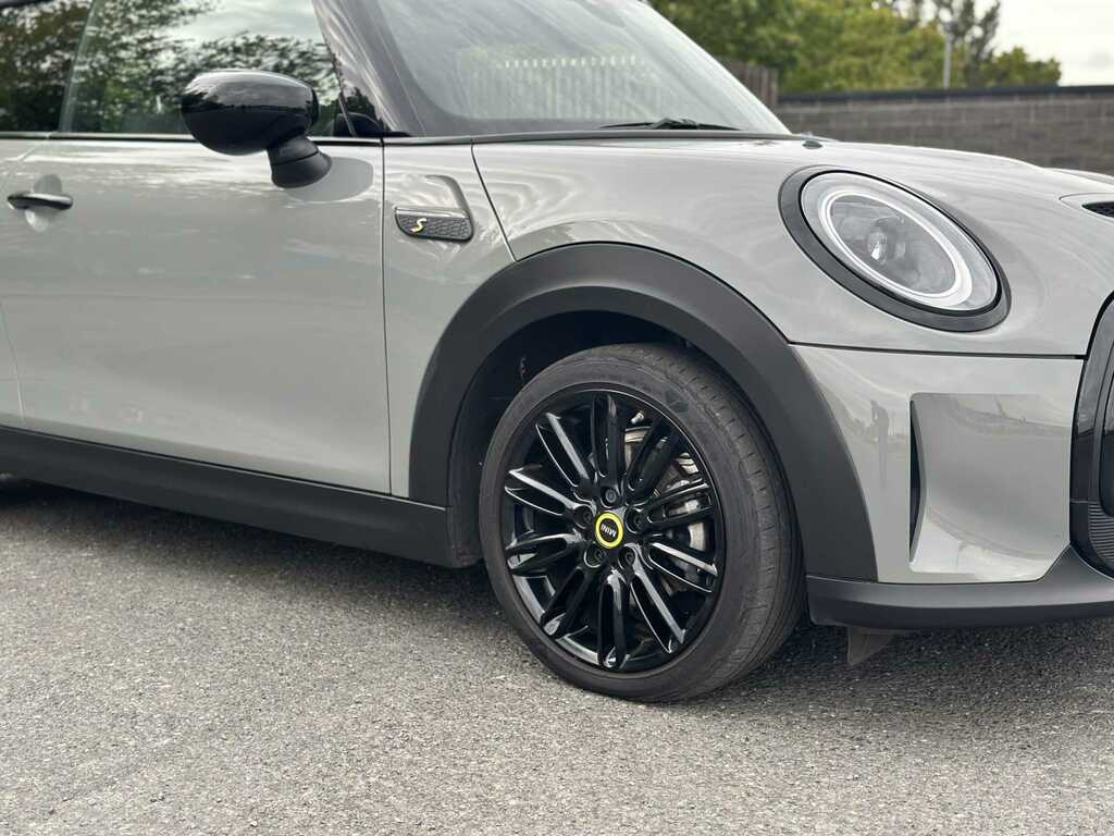 Mini Hatch 135Kw Cooper S Level 2 33Kwh DE72XLK Grey #6