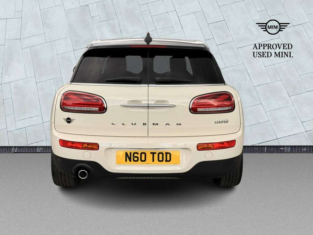 Mini Clubman 1.5 Cooper Classic 6Dr White #4