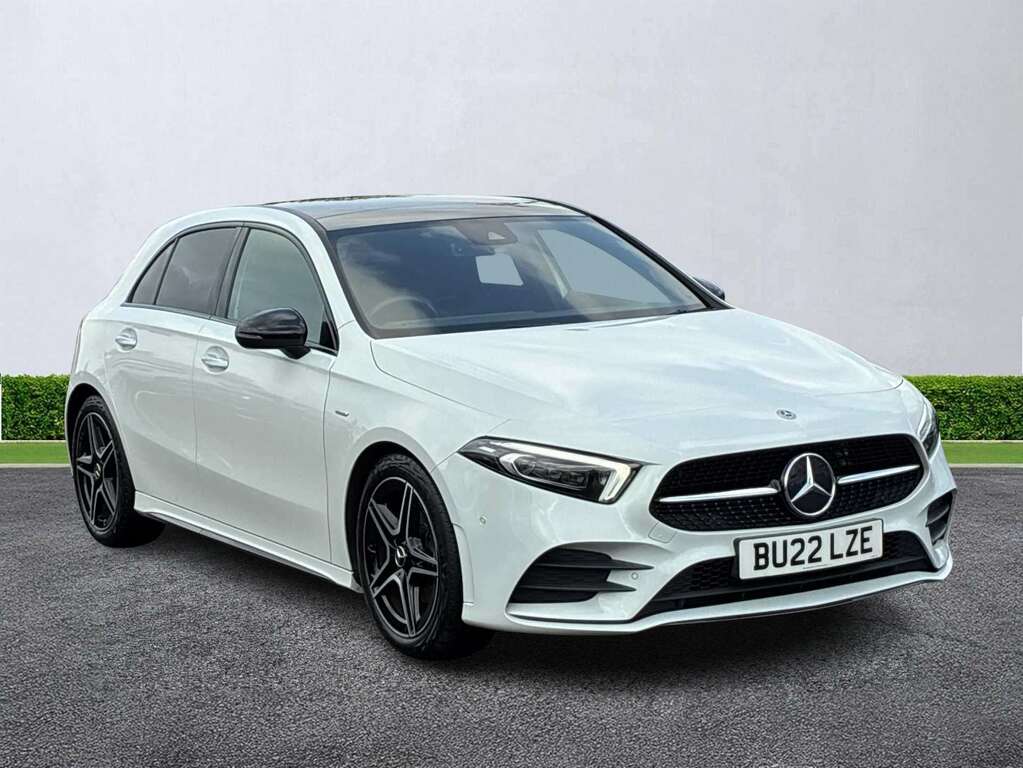 Mercedes-Benz A Class A200 Amg Line Premium Plus Edition White