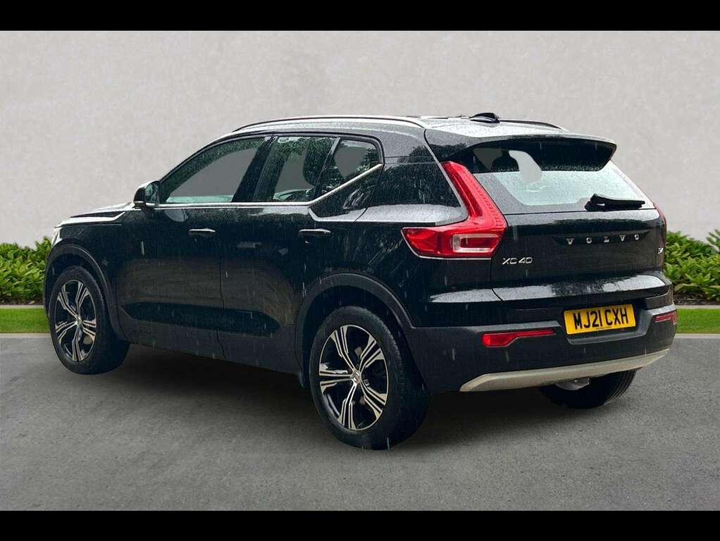 Volvo XC40 2.0 B4p Inscription Pro Black #2