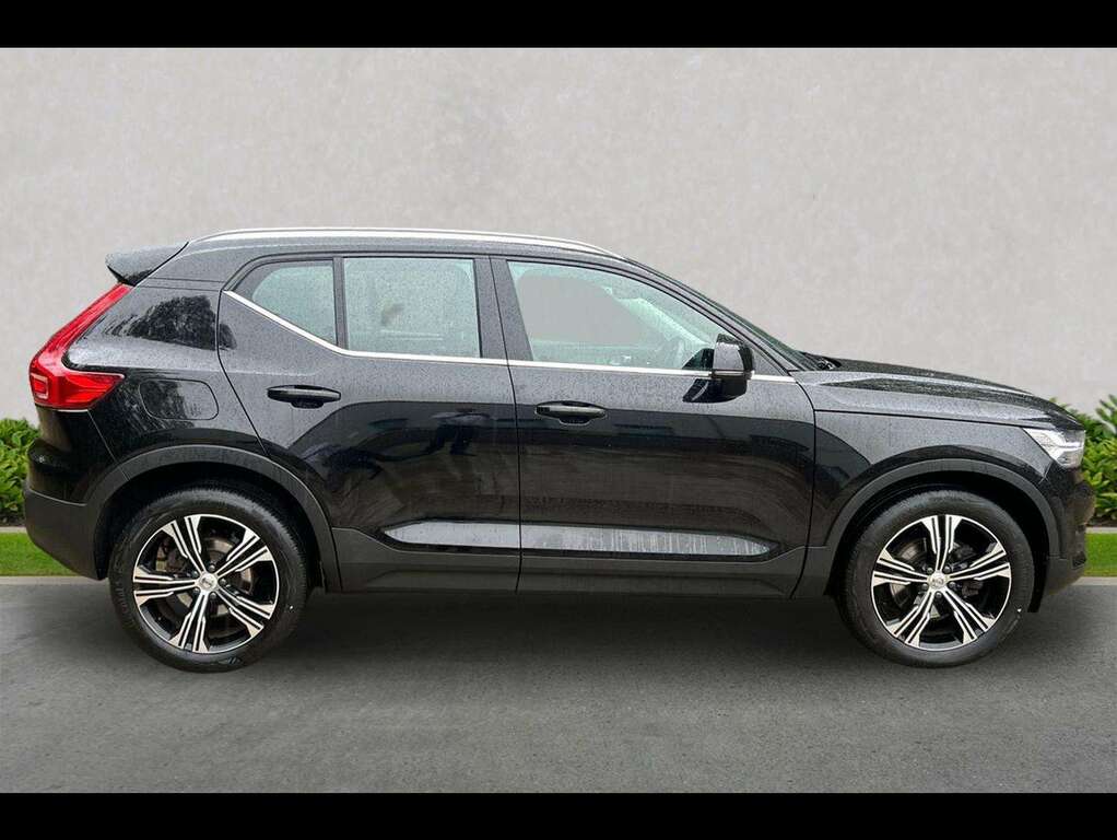 Volvo XC40 2.0 B4p Inscription Pro Black #3