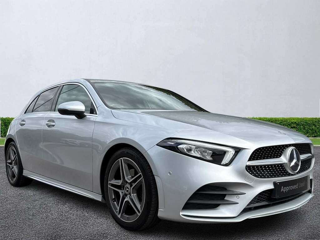 Mercedes-Benz A Class A180 Amg Line Executive Silver