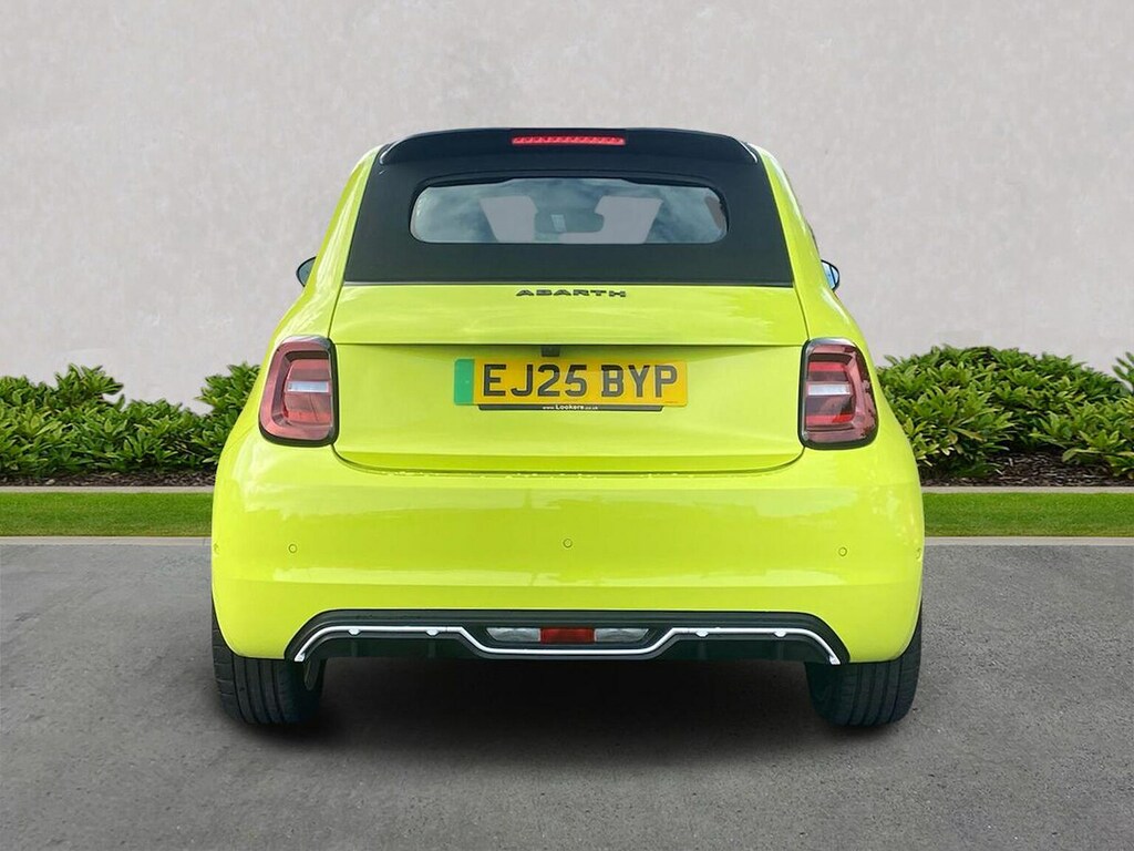 Abarth 500 42Kwh Convertible 155 Ps EJ25BYP Green #4