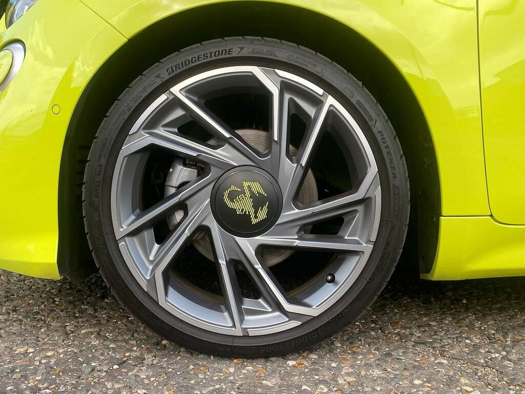 Abarth 500 42Kwh Convertible 155 Ps EJ25BYP Green #6