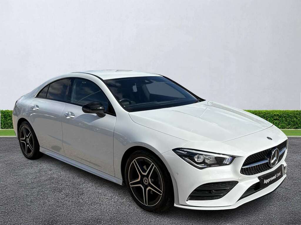Mercedes-Benz CLA Class Cla 180 Amg Line Premium Tip White