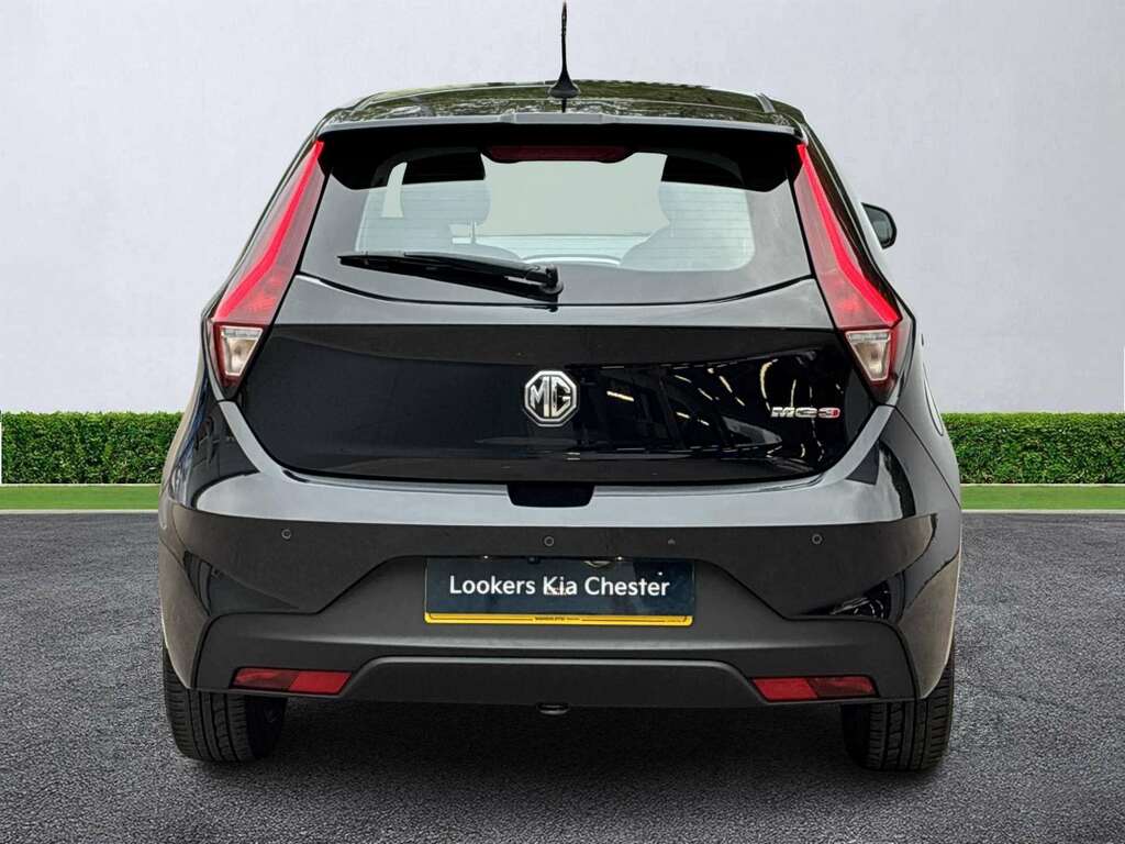 MG MG3 1.5 Vti-tech Exclusive Navigation MJ22LEF Black #4