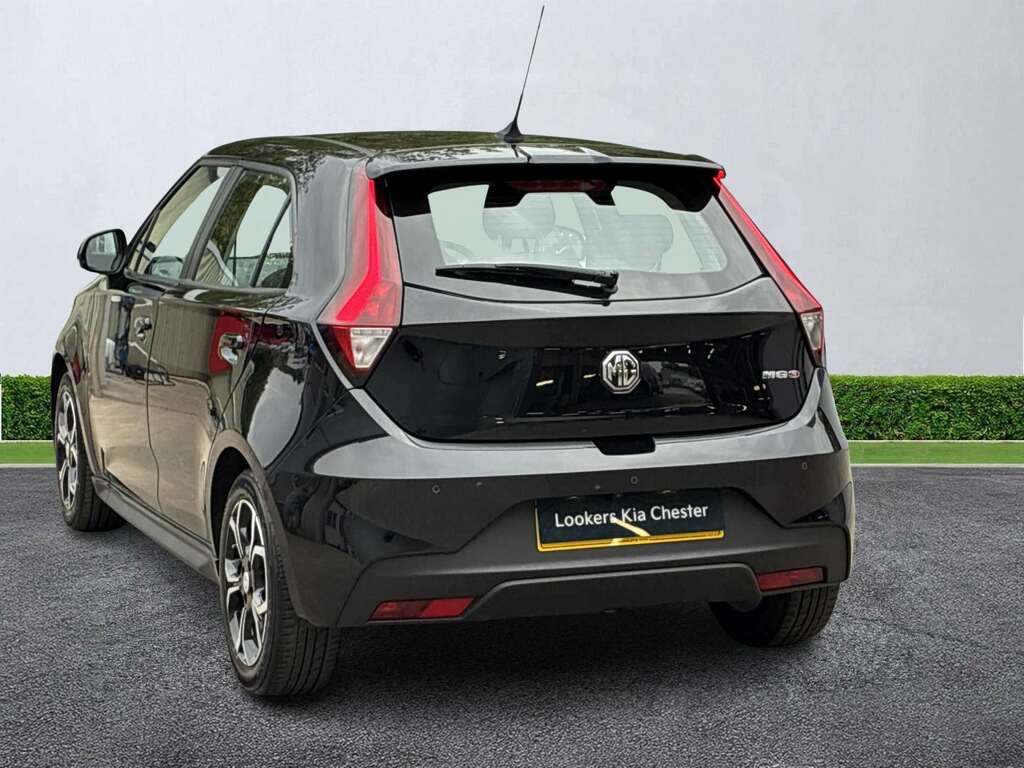 MG MG3 1.5 Vti-tech Exclusive Navigation MJ22LEF Black #2