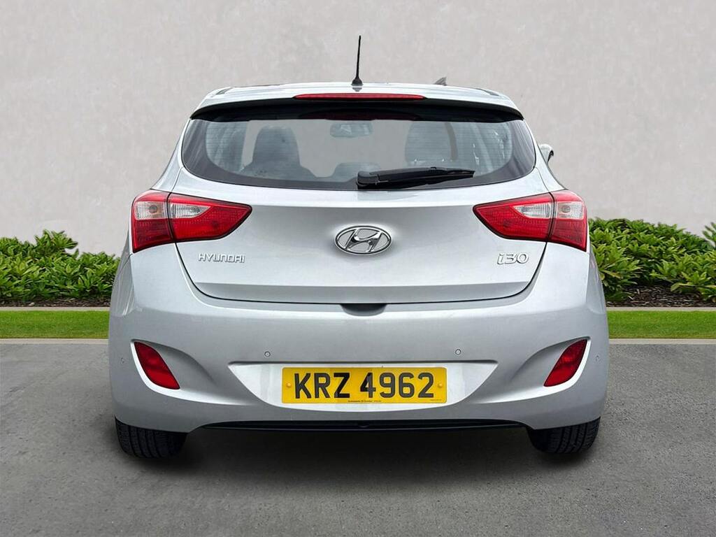 Hyundai I30 1.4 Blue Drive Se Hatchback Euro Silver #4