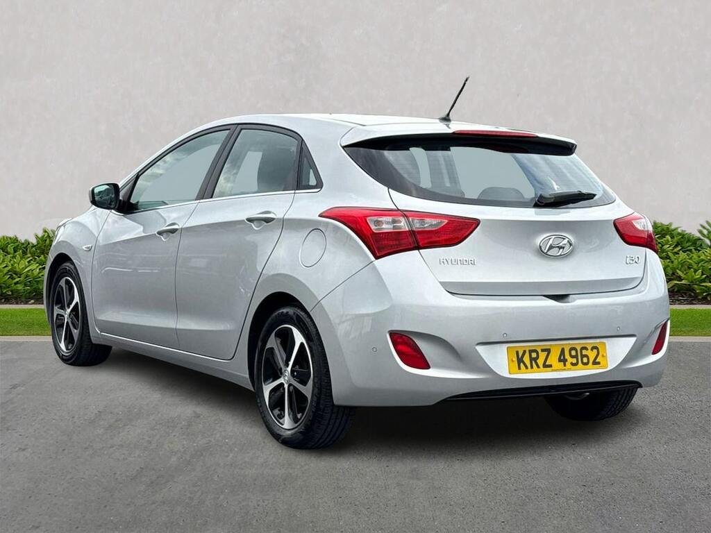 Hyundai I30 1.4 Blue Drive Se Hatchback Euro Silver #2