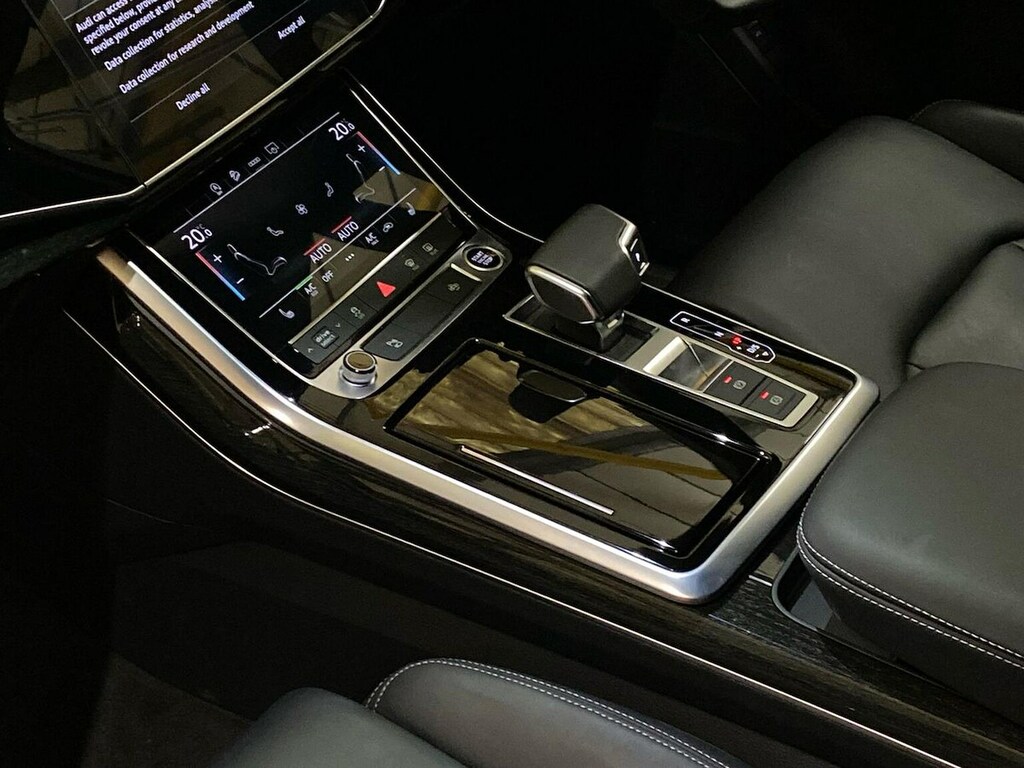 Audi Q7 Black Edition Black #13