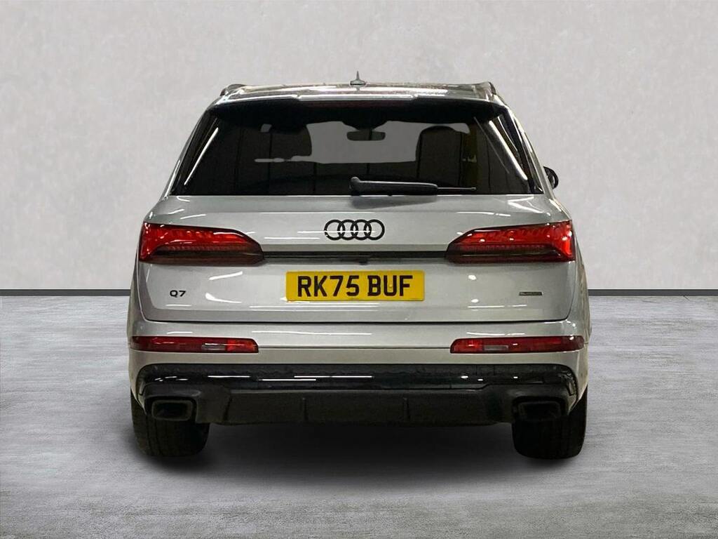 Audi Q7 55 Tfsi Quattro Black Edition Tiptronic Silver #4