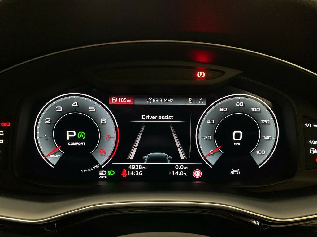 Audi Q7 Black Edition Black #10