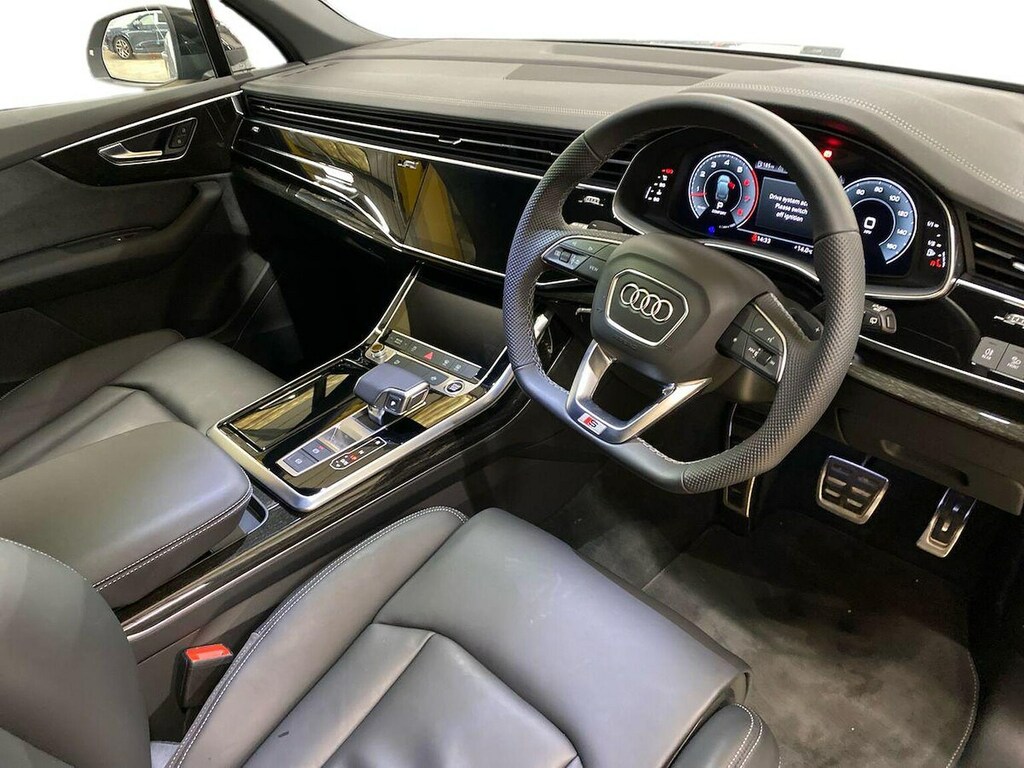 Audi Q7 Black Edition Black #15