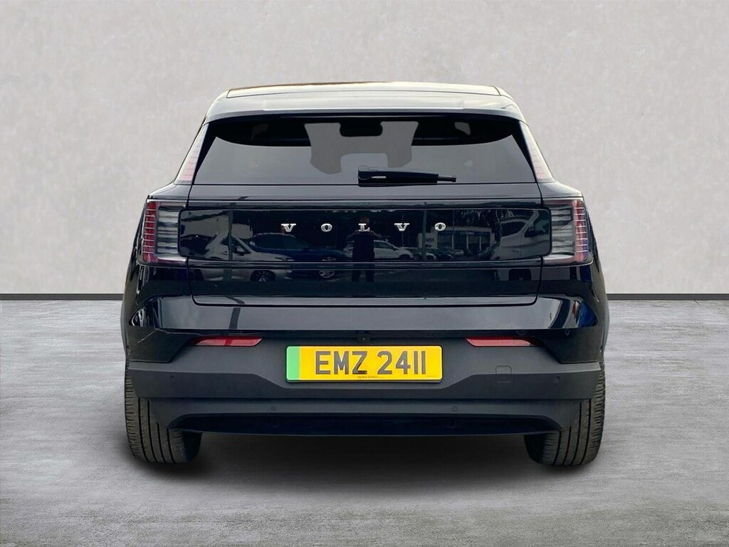 Volvo EX30 Twin Performance 69Kwh Ultra Suv Black #4