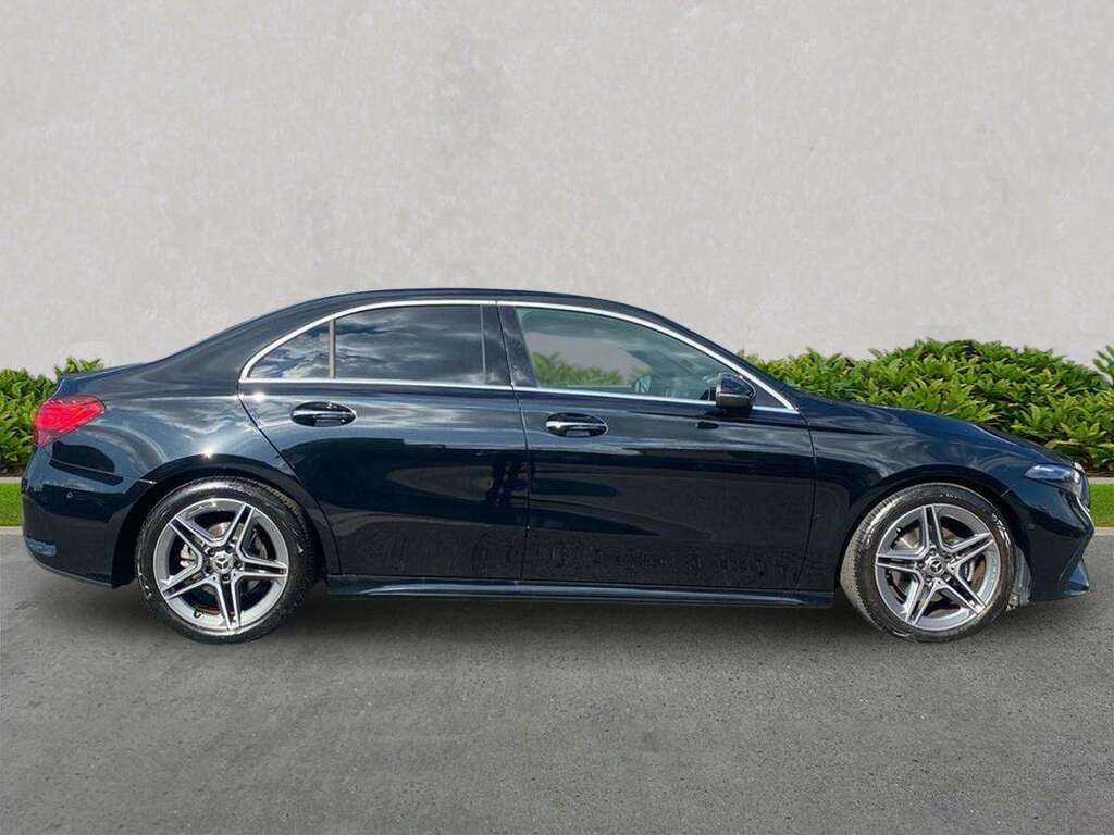 Mercedes-Benz A Class A200 Amg Line Premium Black #3