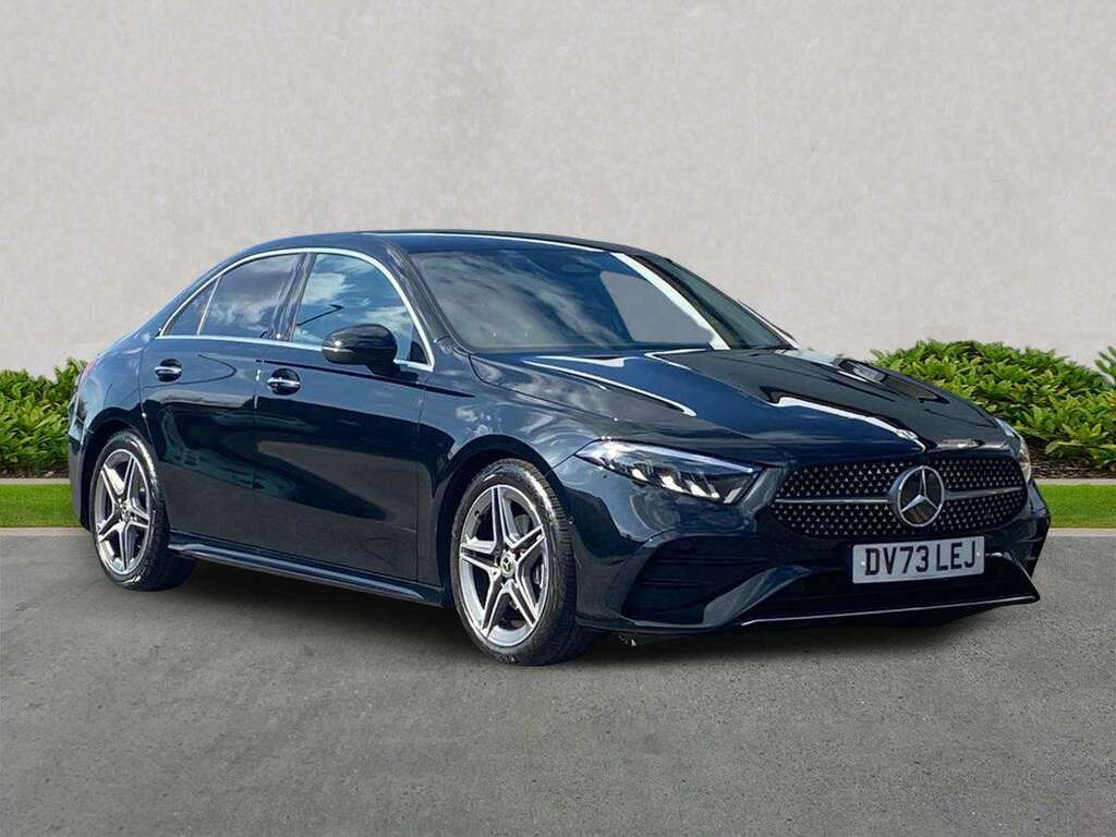 Mercedes-Benz A Class A200 Amg Line Premium Black