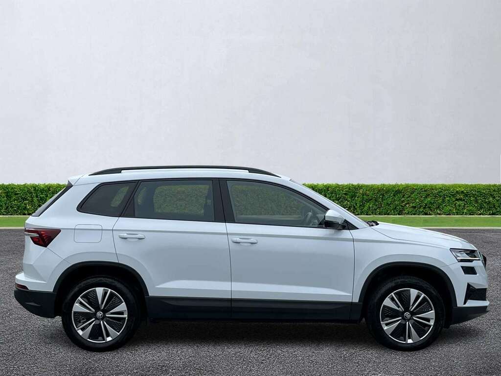 Skoda Karoq 1.5 Tsi Se Drive Dsg White #3
