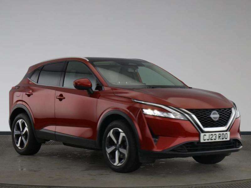 Nissan Qashqai Tekna Black #1