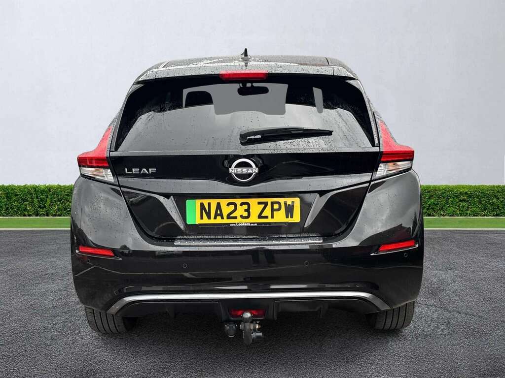 Nissan Leaf 160Kw E N-connecta 59Kwh Black #4
