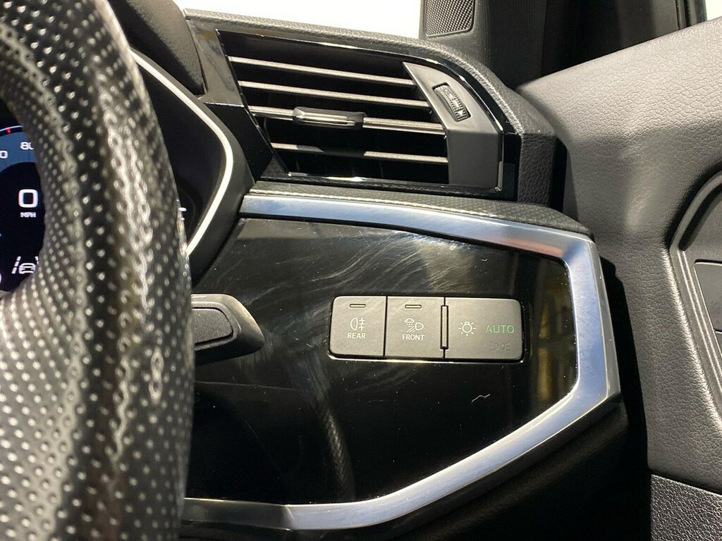 Audi Q3 Technik 35 Tfsi 150 Ps 6-Speed White #22