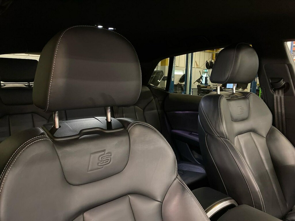 Audi Q8 Grey #14
